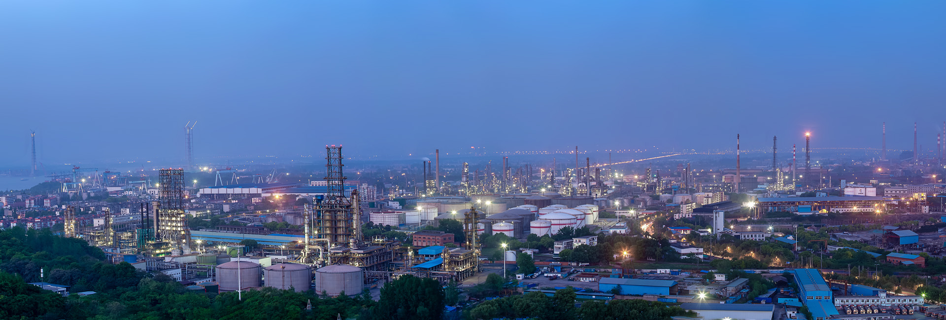 工业级高纯度异辛酸铬、2-乙基己酸铬生产企业-东正化工集团